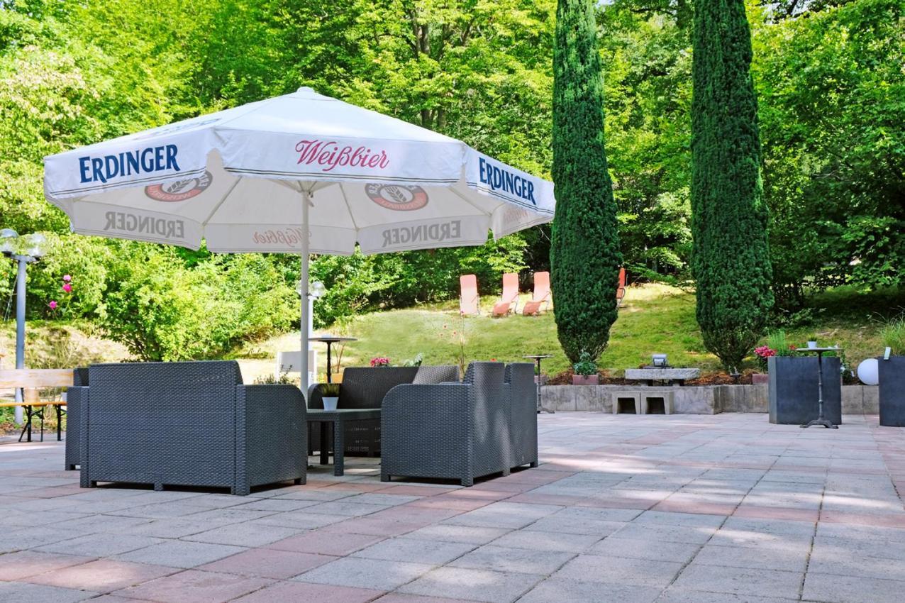 Hotel Haus Am Park 바트 홈부르크 포어 데어 회에 외부 사진